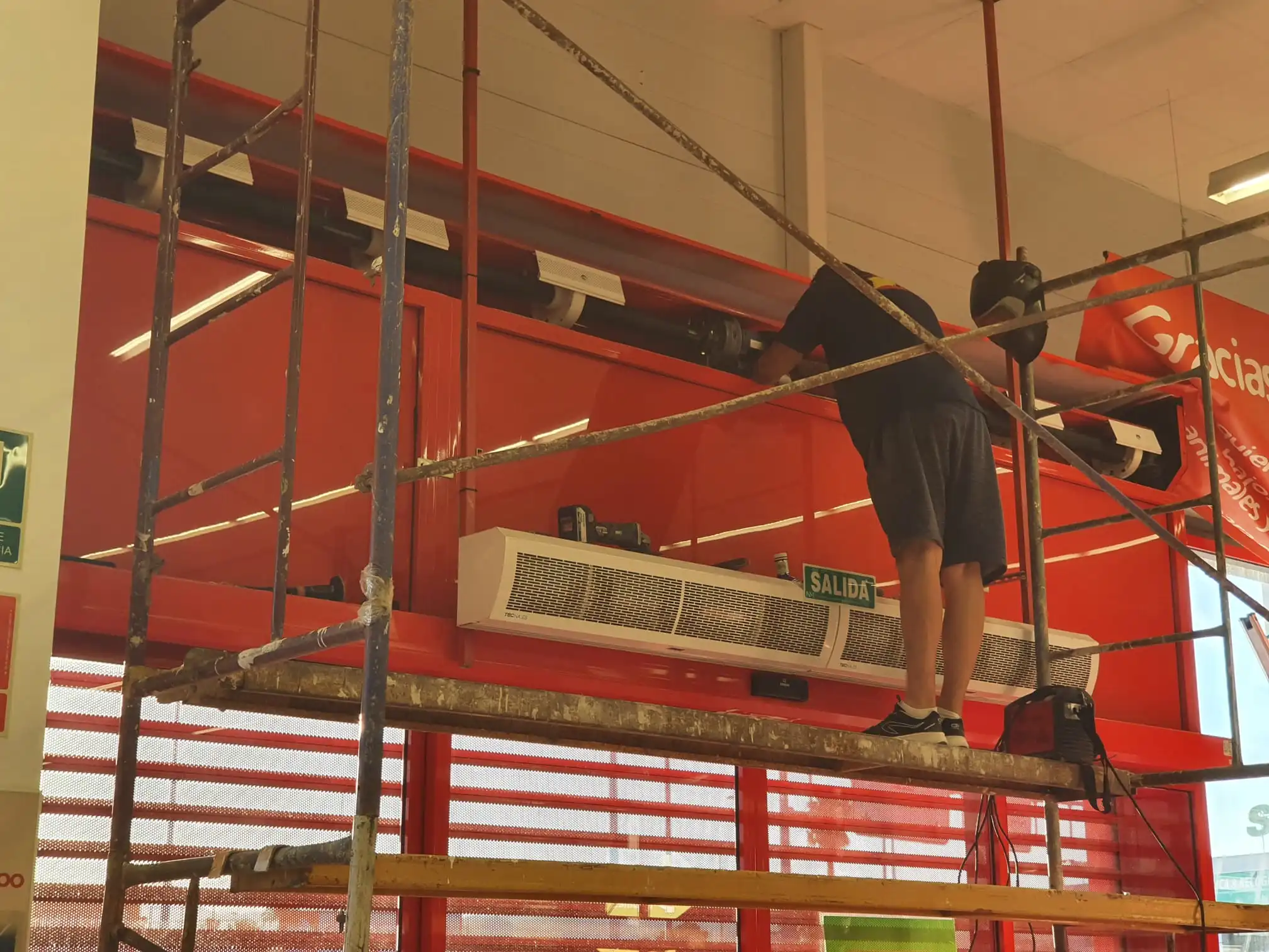 instalacion de puertas automaticas La Alberca